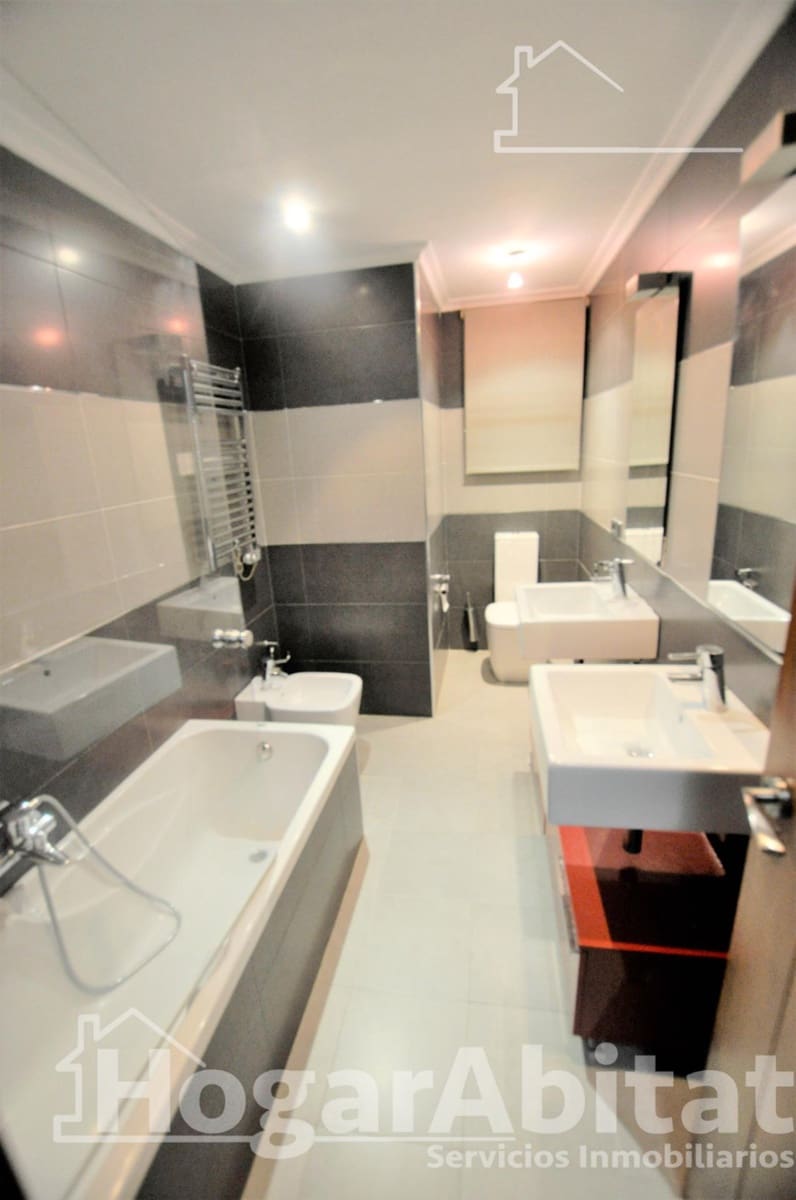 4 Zimmer Wohnung zu verkaufen in Xirivella mit Garage - 255.000 € (Ref: 9829235)