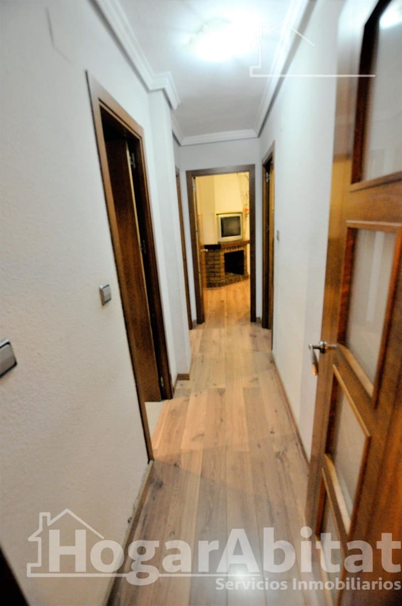 4 Zimmer Wohnung zu verkaufen in Xirivella mit Garage - 255.000 € (Ref: 9829235)