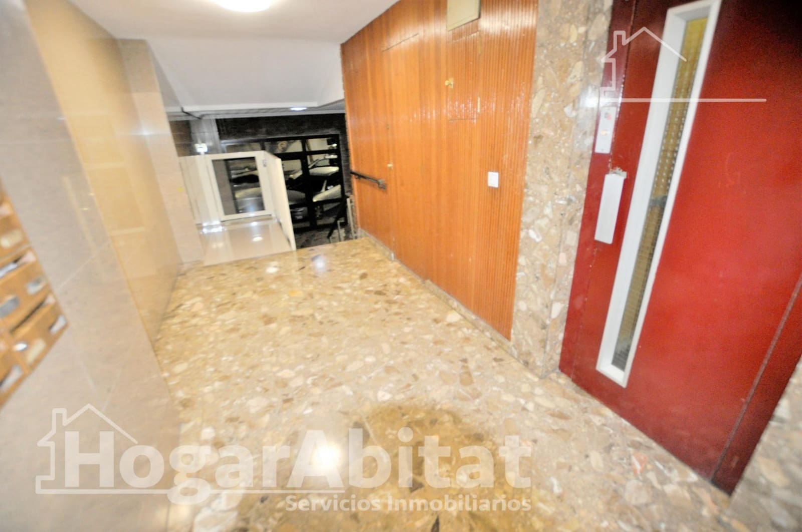 4 Zimmer Wohnung zu verkaufen in Xirivella mit Garage - 255.000 € (Ref: 9829235)