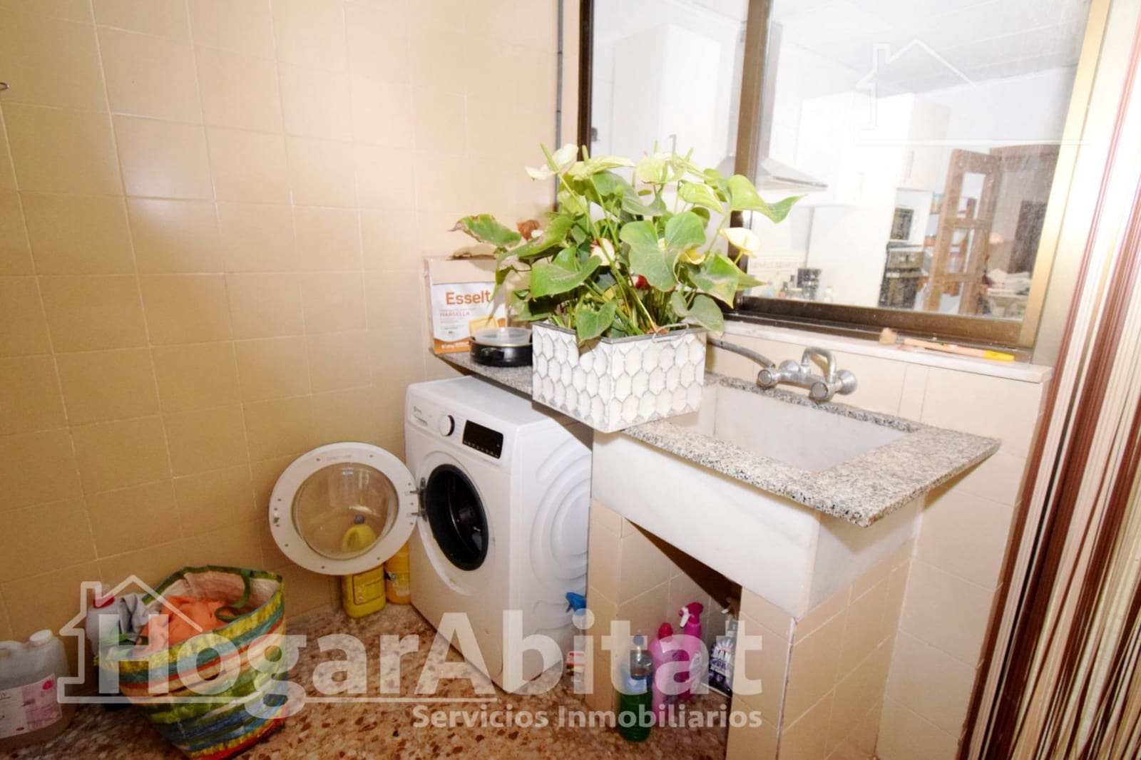 Casa de 6 habitaciones en Catarroja en venta con garaje - 600.000 € (Ref: 9829237)