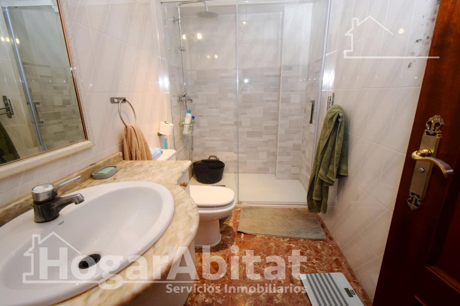 Casa de 6 habitaciones en Catarroja en venta con garaje - 600.000 € (Ref: 9829237)