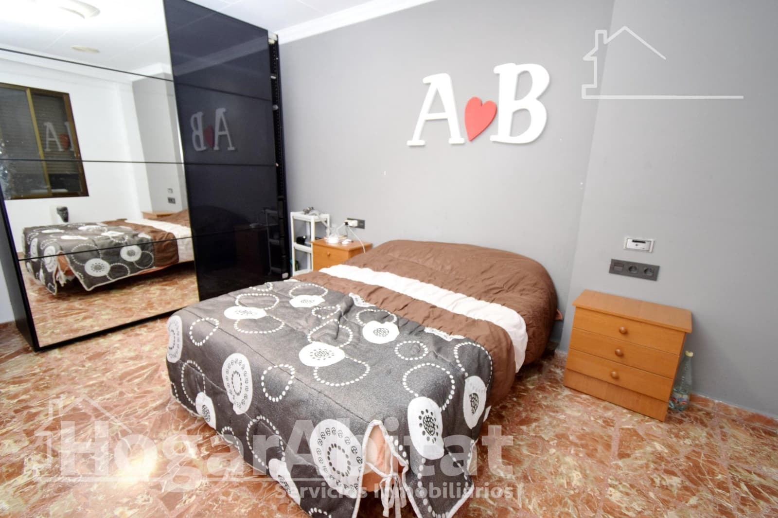 Casa de 6 habitaciones en Catarroja en venta con garaje - 600.000 € (Ref: 9829237)
