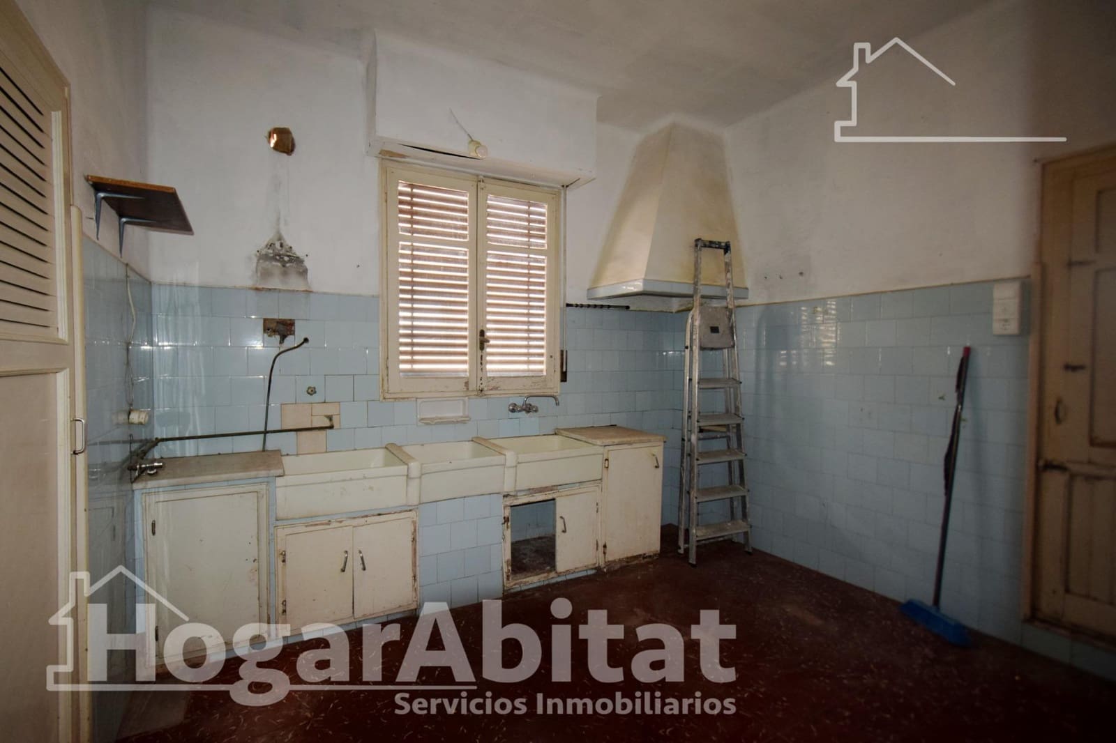 Casa de 11 habitaciones en Moncada en venta con garaje - 450.000 € (Ref: 9829240)