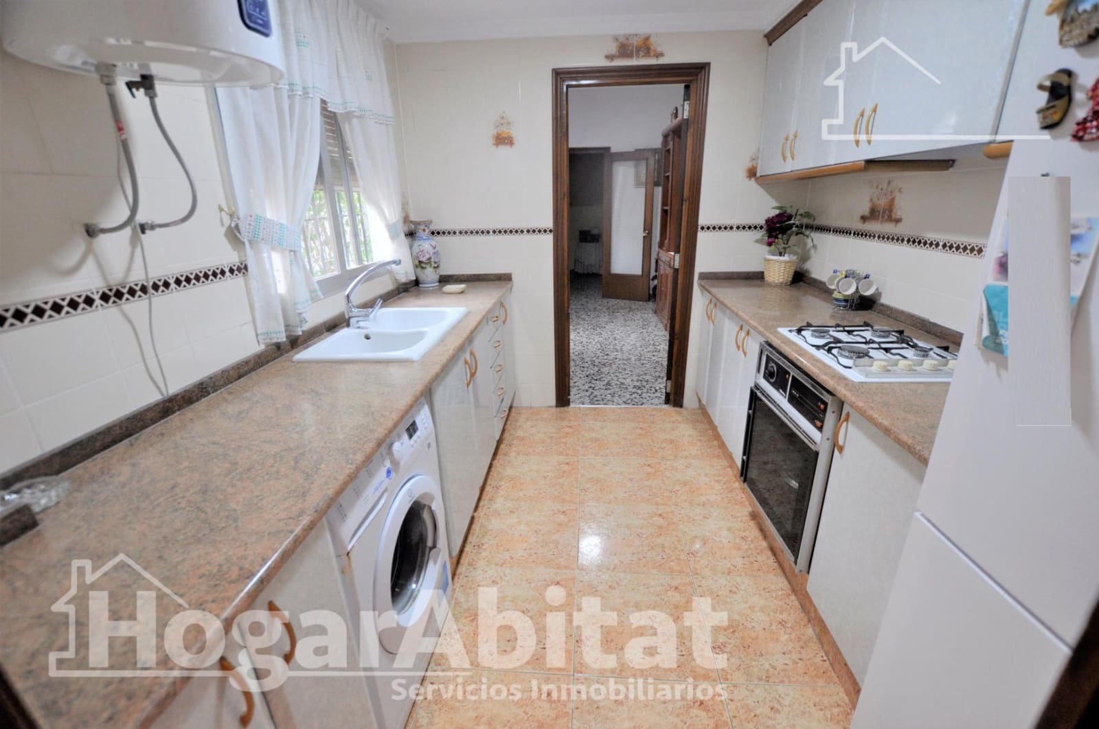 Casa de 5 habitaciones en Burjassot en venta con garaje - 450.000 € (Ref: 9829241)
