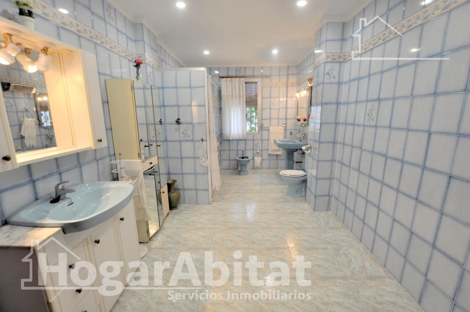 Casa de 5 habitaciones en Burjassot en venta con garaje - 450.000 € (Ref: 9829241)