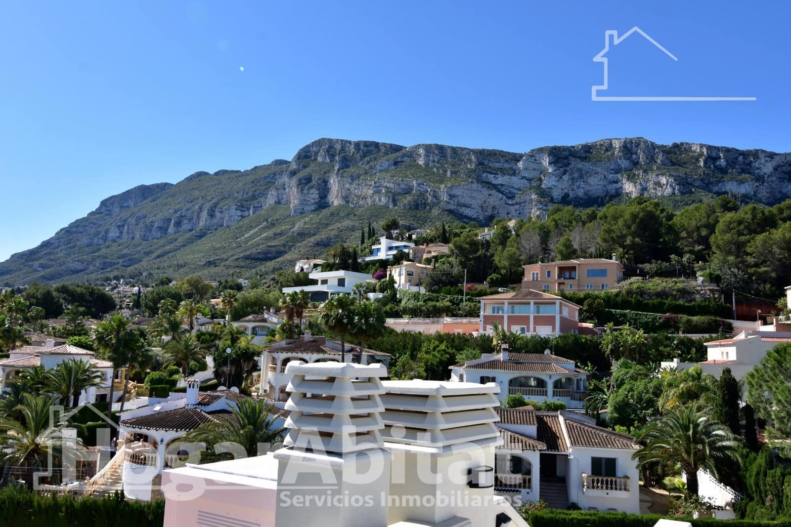 Ático de 2 habitaciones en Dénia en venta con piscina garaje - 360.000 € (Ref: 9833702)