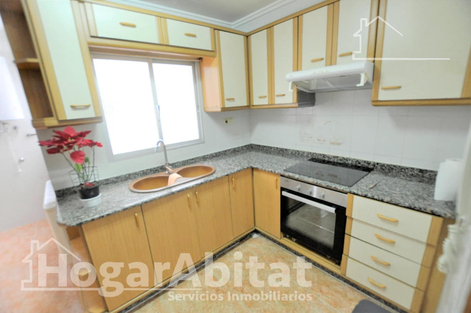 3 Zimmer Wohnung zu verkaufen in Aldaia mit Garage - 180.000 € (Ref: 9833705)