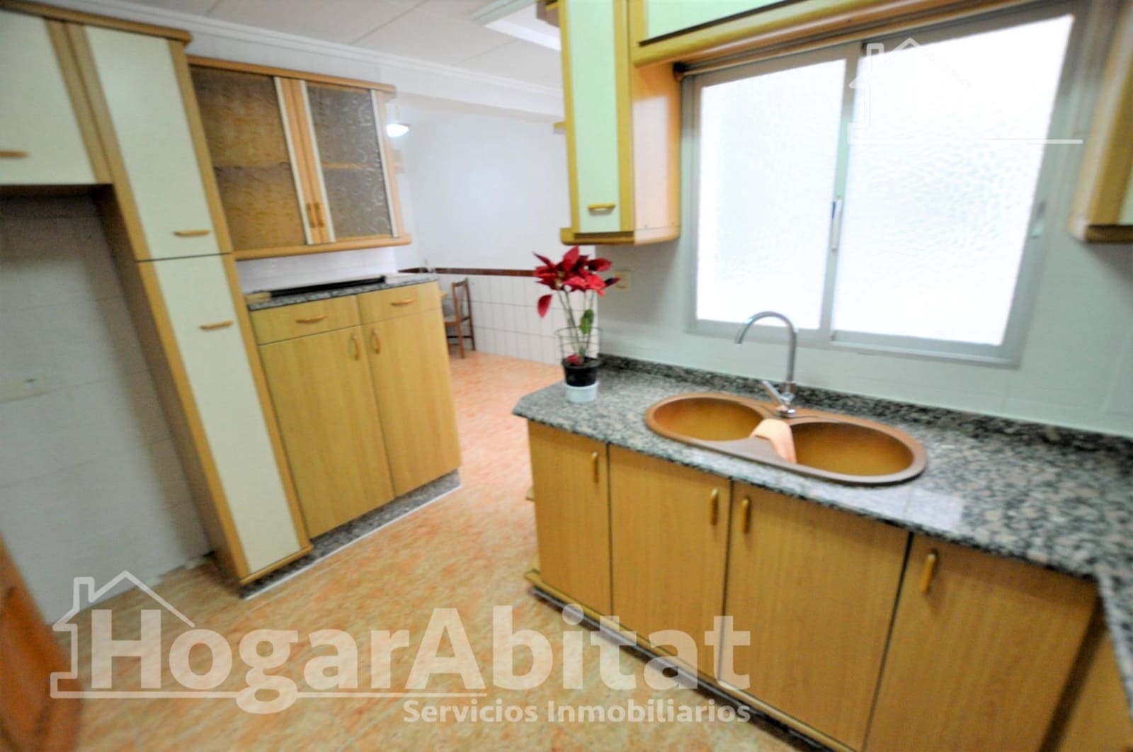 3 Zimmer Wohnung zu verkaufen in Aldaia mit Garage - 180.000 € (Ref: 9833705)