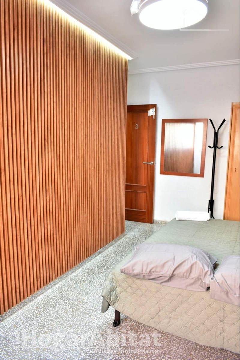 4 bedroom Flat for sale in Sagunto / Sagunt - € 260,000 (Ref: 9833713)