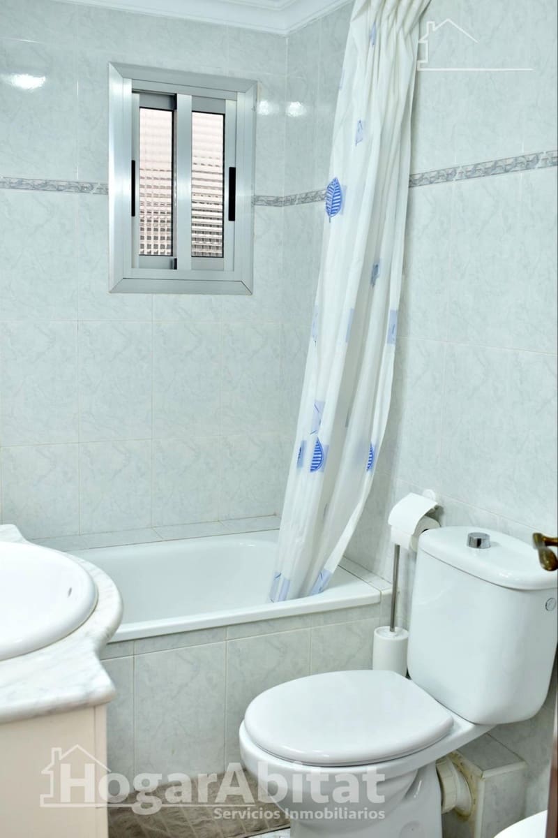 4 bedroom Flat for sale in Sagunto / Sagunt - € 260,000 (Ref: 9833713)