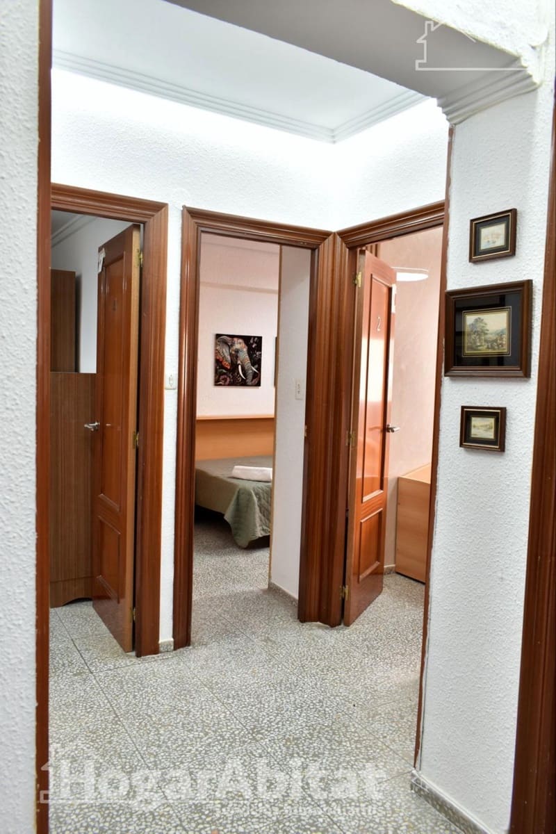 4 bedroom Flat for sale in Sagunto / Sagunt - € 260,000 (Ref: 9833713)