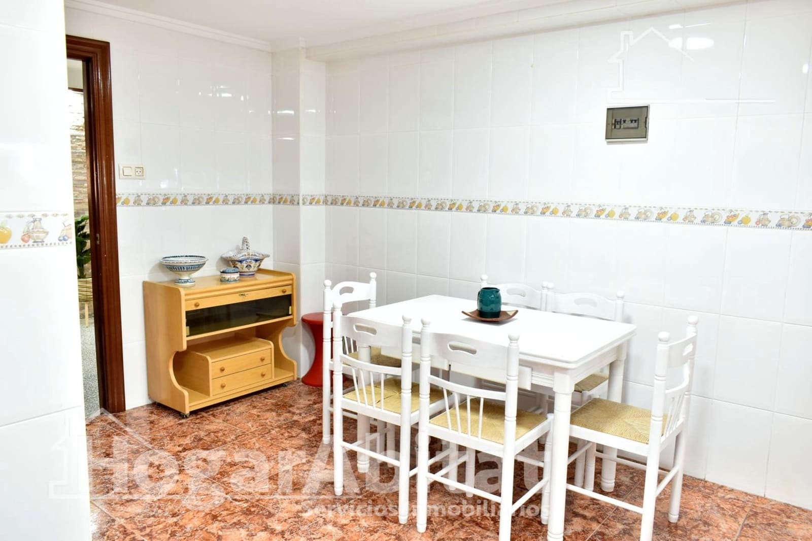 4 bedroom Flat for sale in Sagunto / Sagunt - € 260,000 (Ref: 9833713)