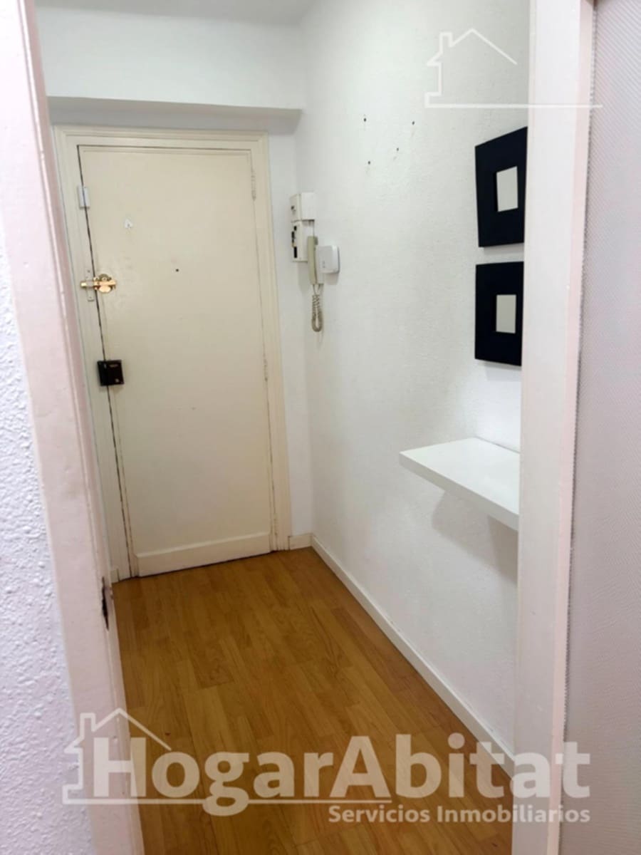 3 Zimmer Wohnung zu verkaufen in Valencia Stadt - 300.000 € (Ref: 9833715)