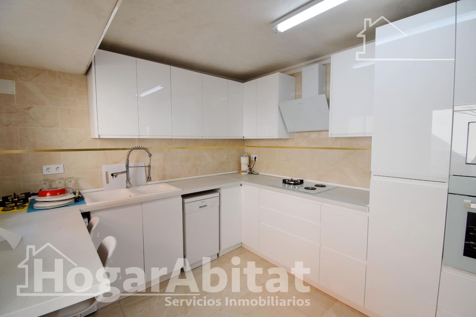 2 bedroom Townhouse for sale in Algemesi with garage - € 150,000 (Ref: 9833719)