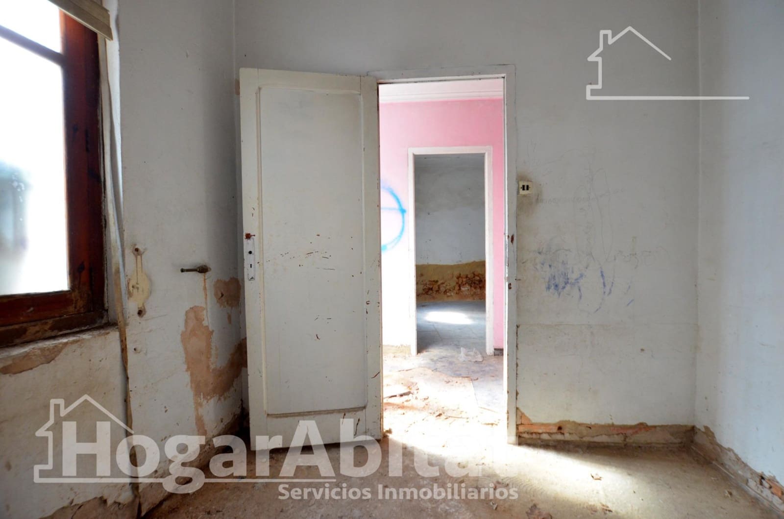 Casa de 3 habitaciones en Benifairó de la Valldigna en venta - 65.000 € (Ref: 9833720)
