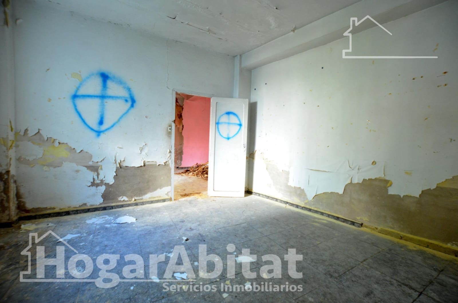 Casa de 3 habitaciones en Benifairó de la Valldigna en venta - 65.000 € (Ref: 9833720)