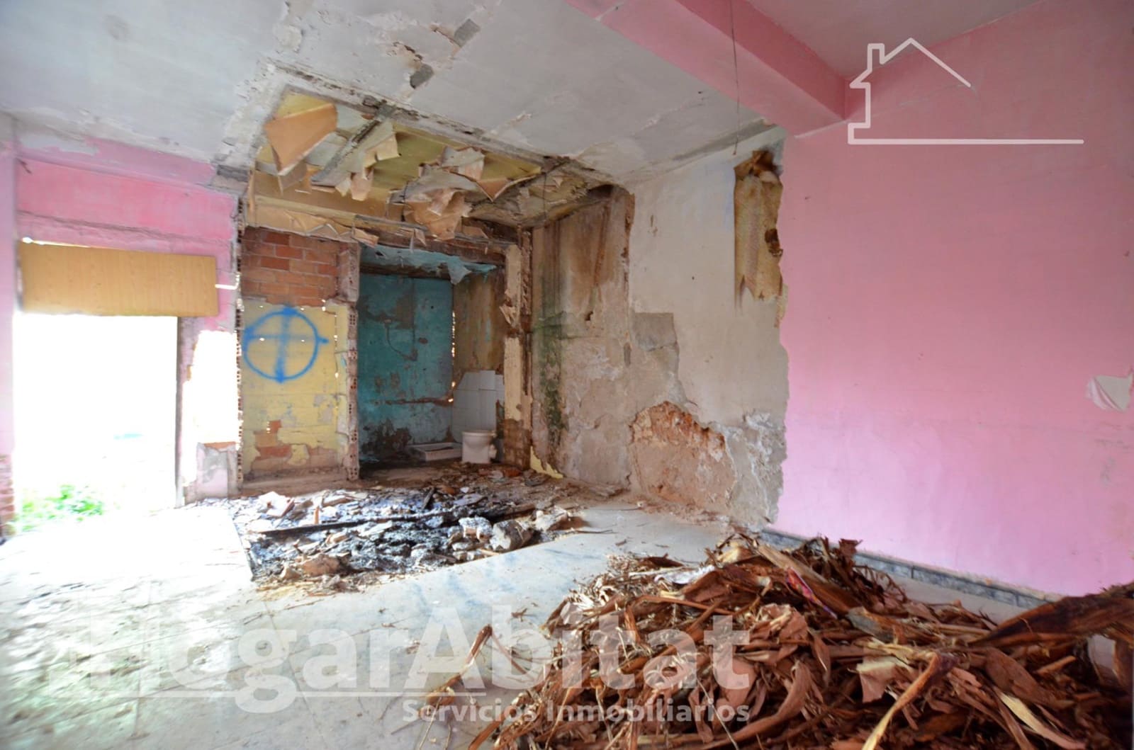 Casa de 3 habitaciones en Benifairó de la Valldigna en venta - 65.000 € (Ref: 9833720)