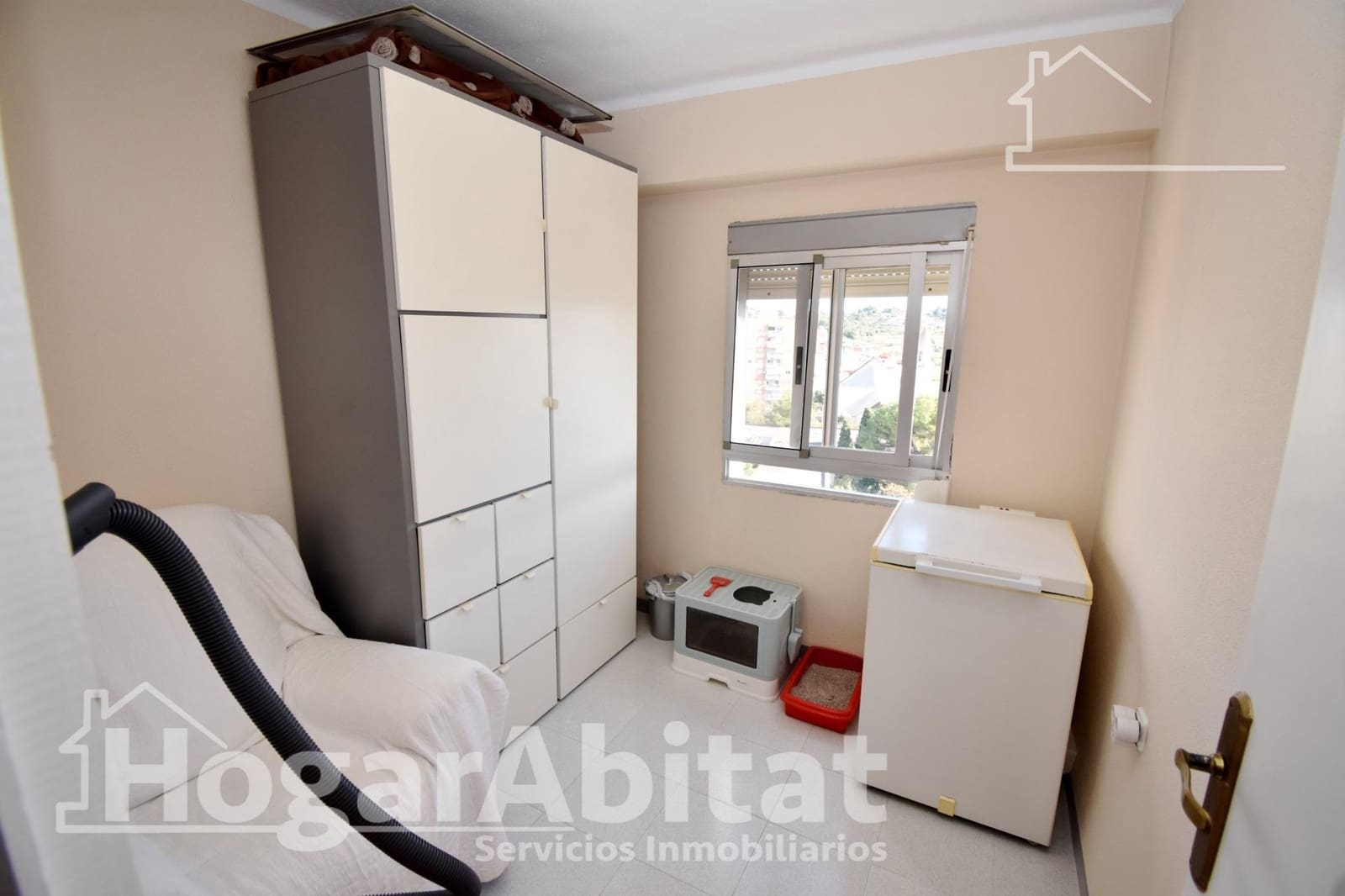 3 bedroom Flat for sale in Alzira - € 180,000 (Ref: 9836291)
