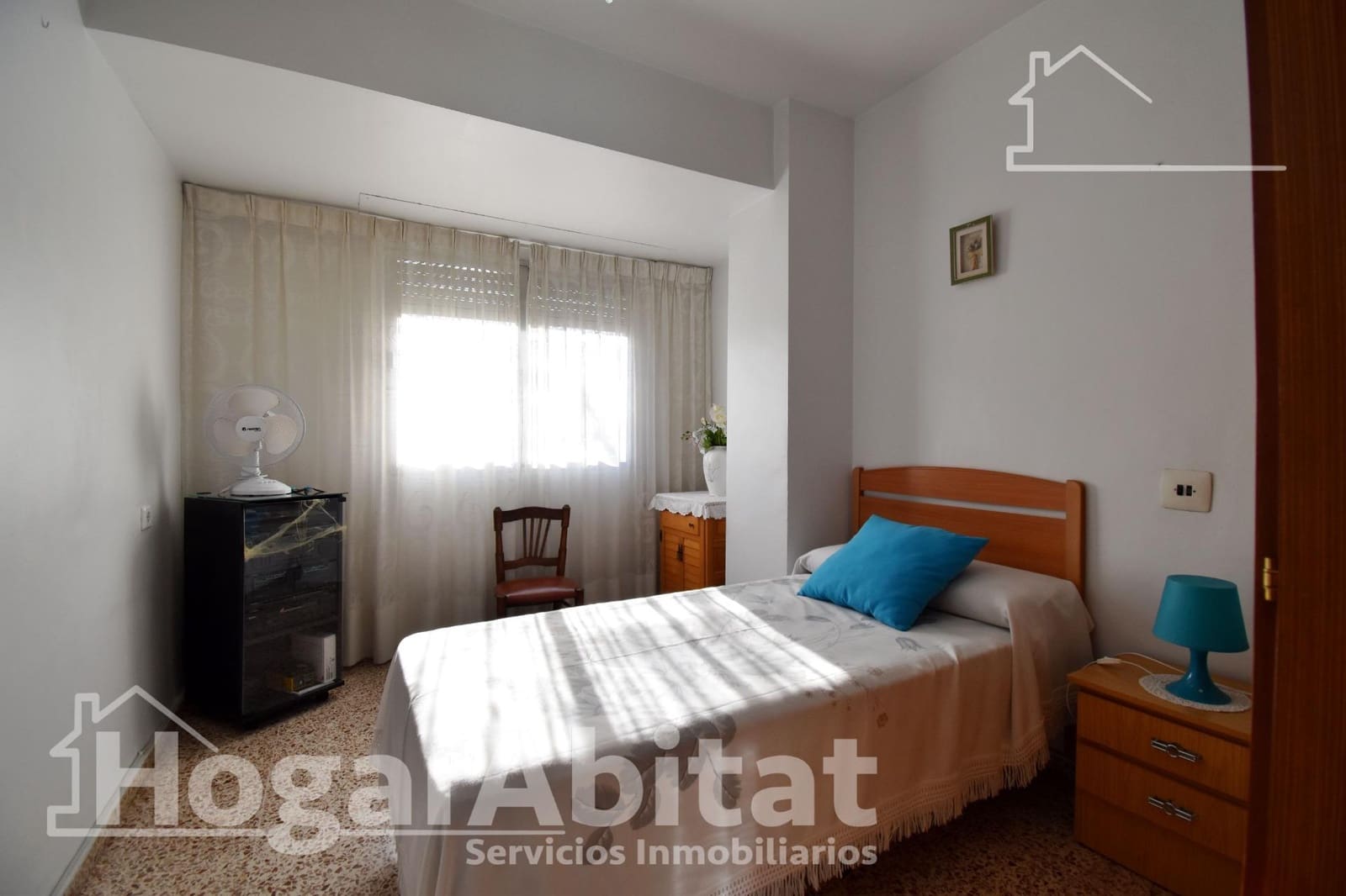 3 bedroom Flat for sale in Oliva - € 140,000 (Ref: 9836299)
