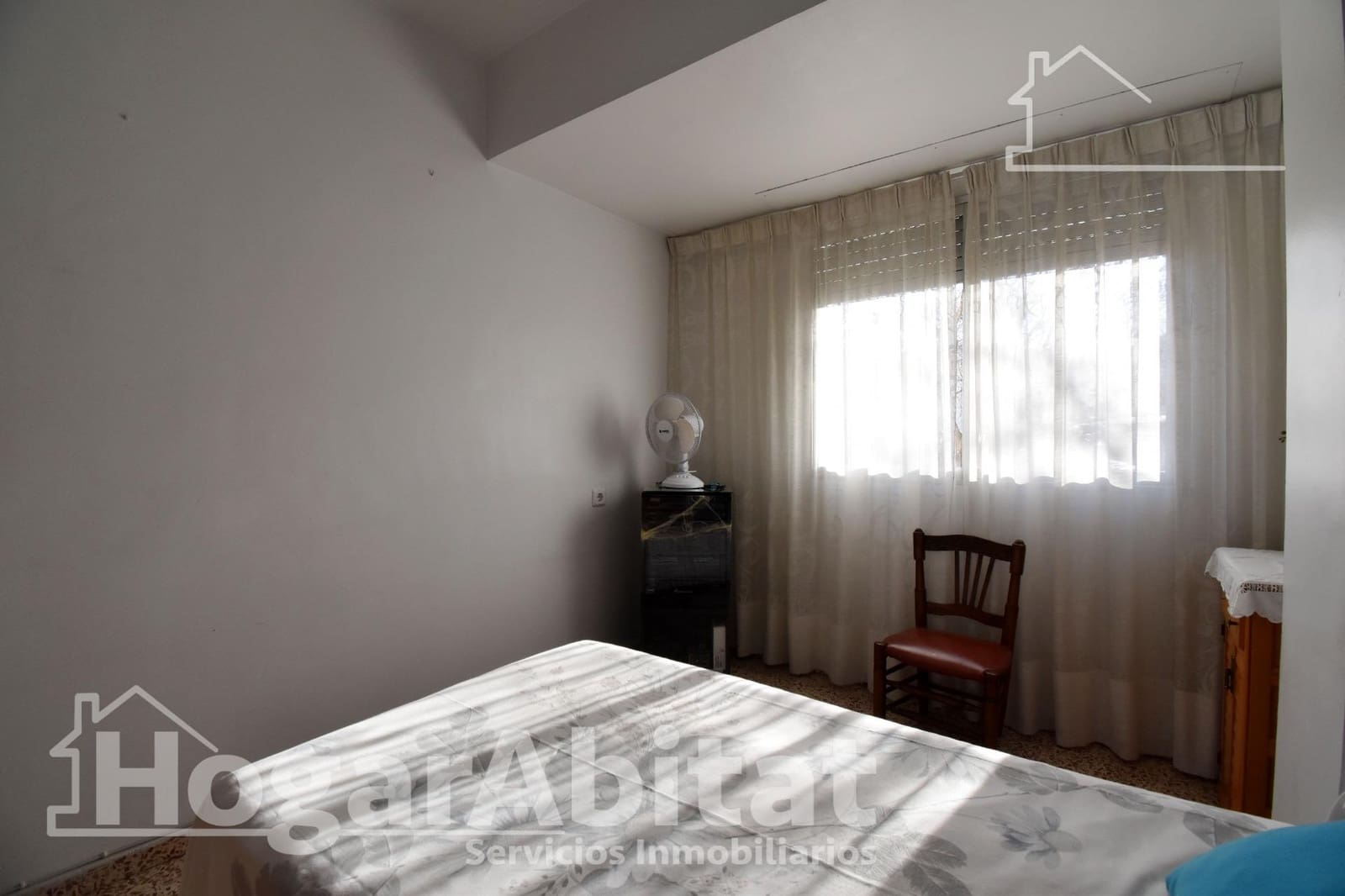 3 bedroom Flat for sale in Oliva - € 140,000 (Ref: 9836299)