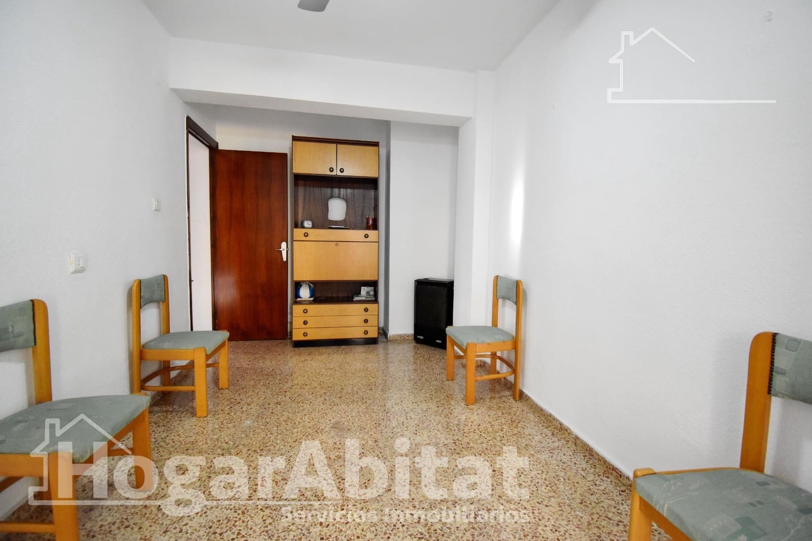 3 bedroom Flat for sale in Oliva - € 140,000 (Ref: 9836299)
