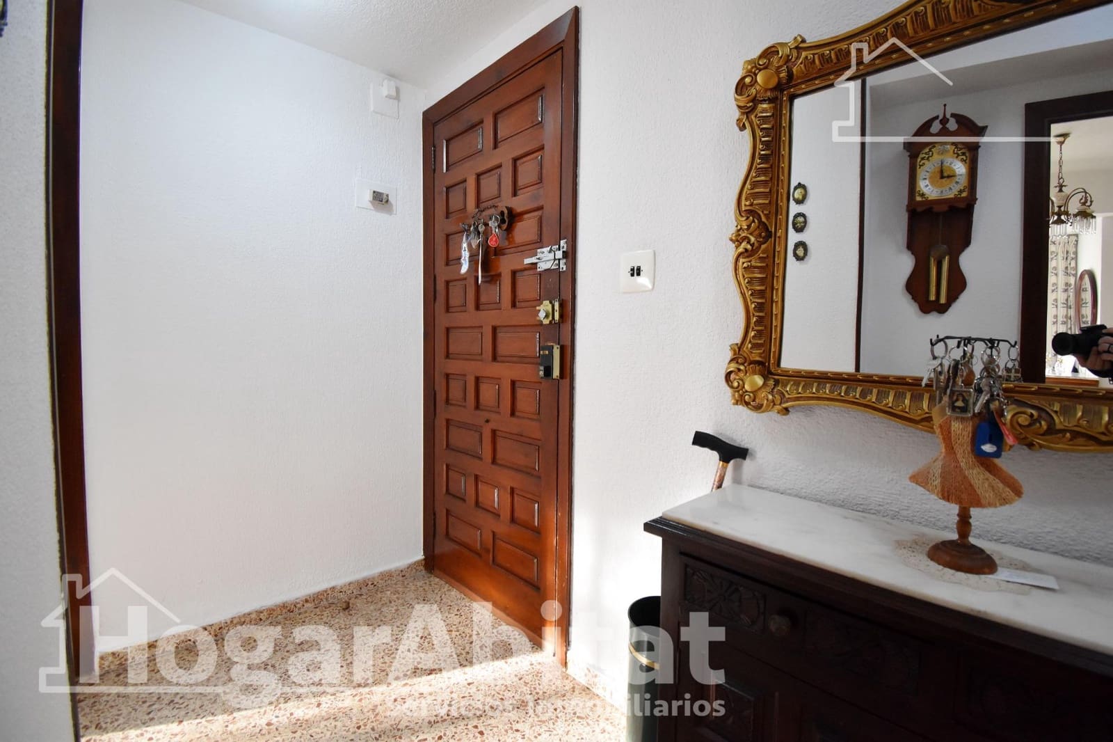 3 bedroom Flat for sale in Oliva - € 140,000 (Ref: 9836299)