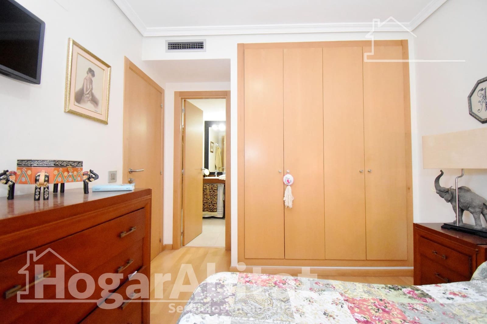 4 bedroom Terraced Villa for sale in Castello de la Plana with pool garage - € 450,000 (Ref: 9839294)
