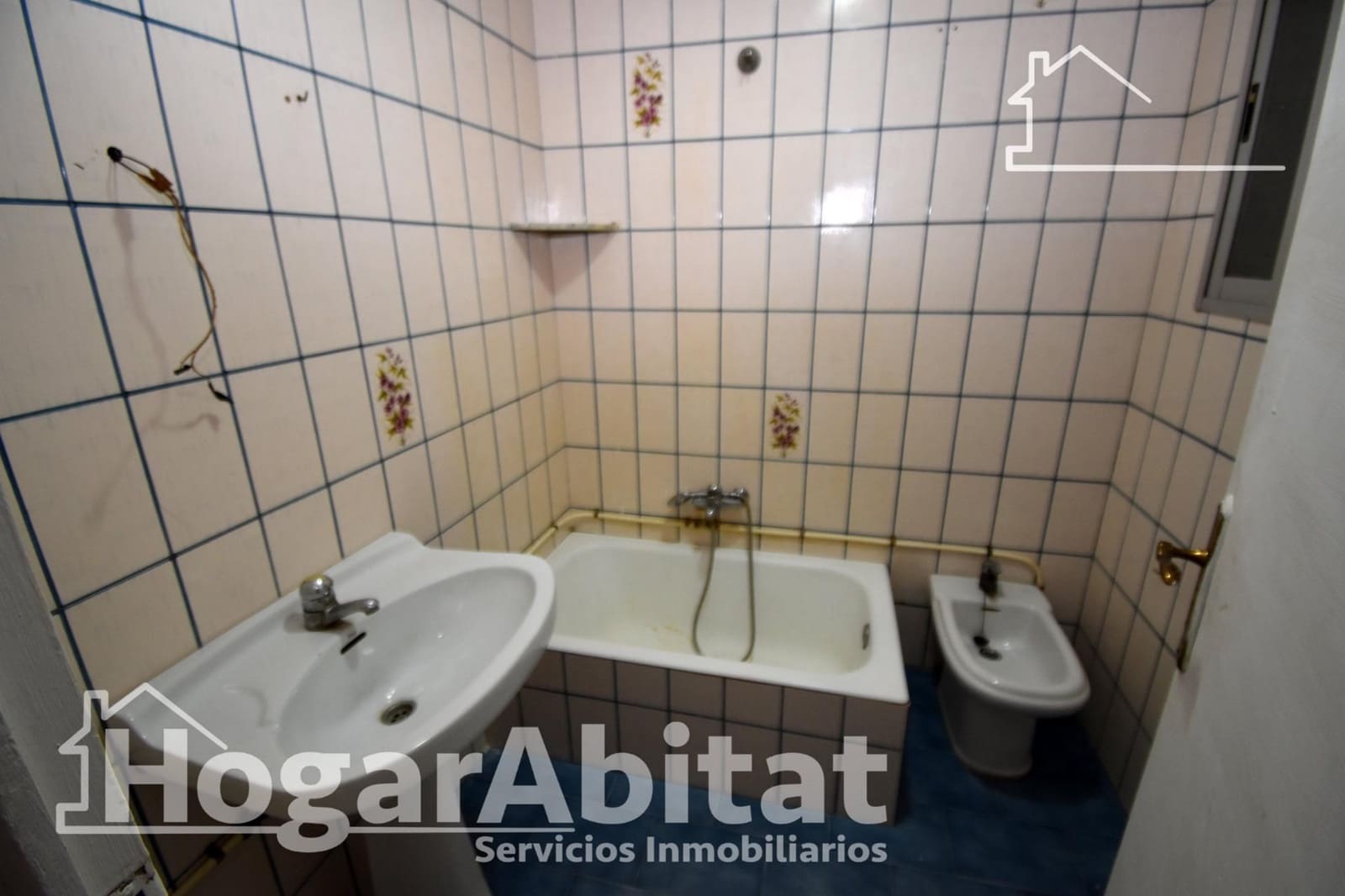 3 bedroom Flat for sale in El Perello - € 130,000 (Ref: 9839300)