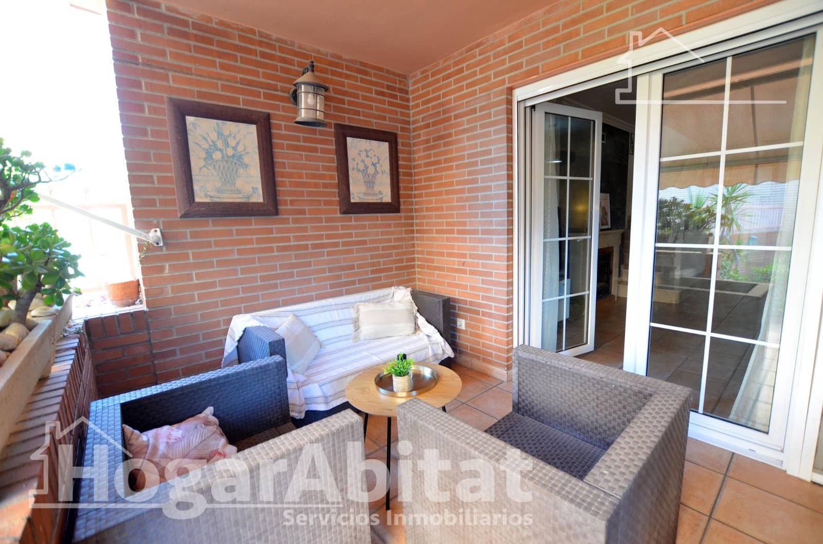 3 bedroom Terraced Villa for sale in Alicante / Alacant city with pool garage - € 450,000 (Ref: 9839301)