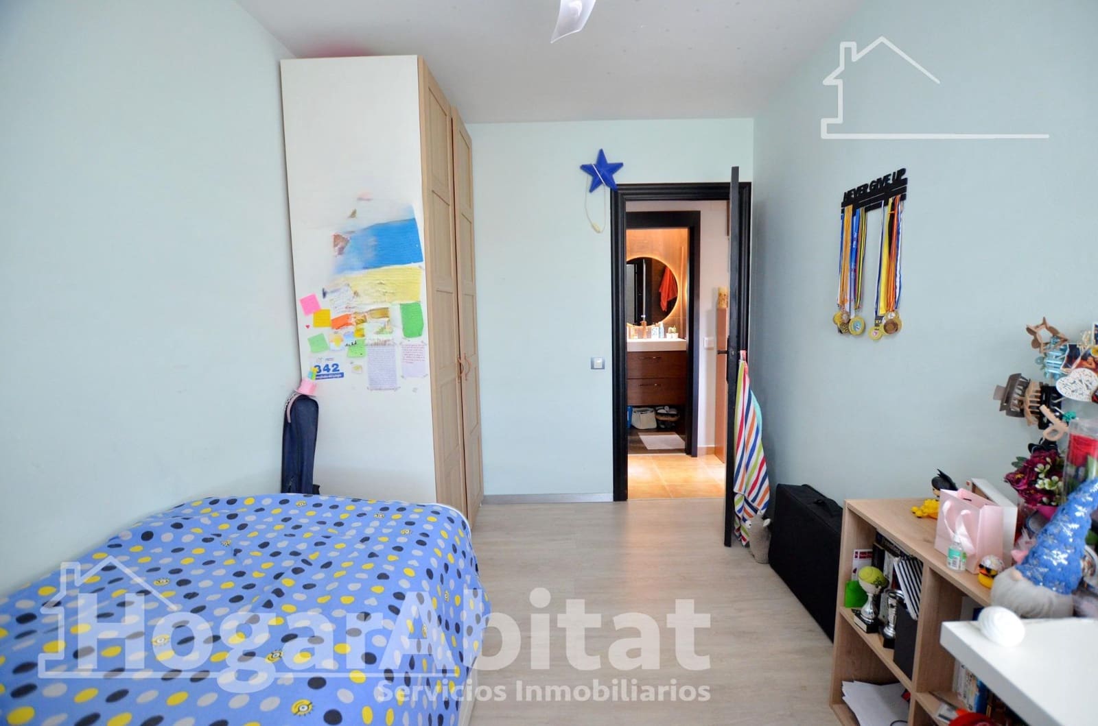 3 sovrum Lägenhet till salu i Alicante stad med garage - 160 000 € (Ref: 9839303)