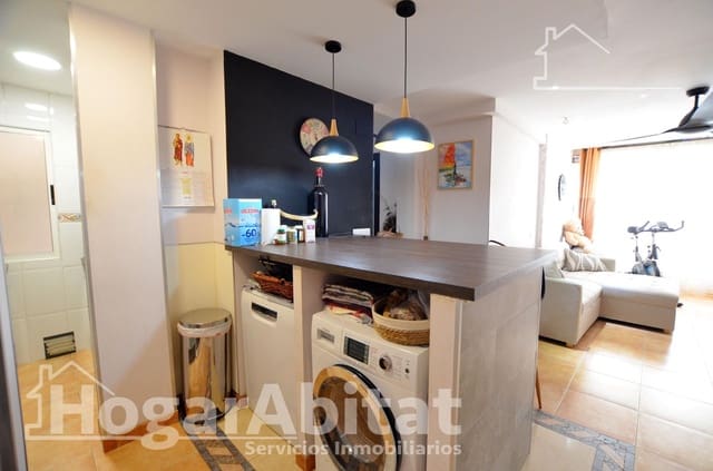 3 sovrum Lägenhet till salu i Alicante stad med garage - 160 000 € (Ref: 9839303)
