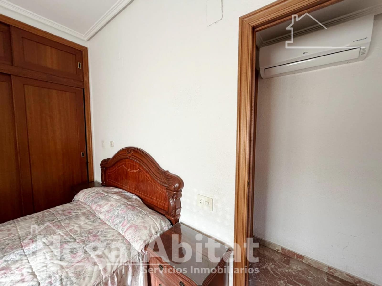 3 bedroom Flat for sale in Benaguasil - € 190,000 (Ref: 9839311)