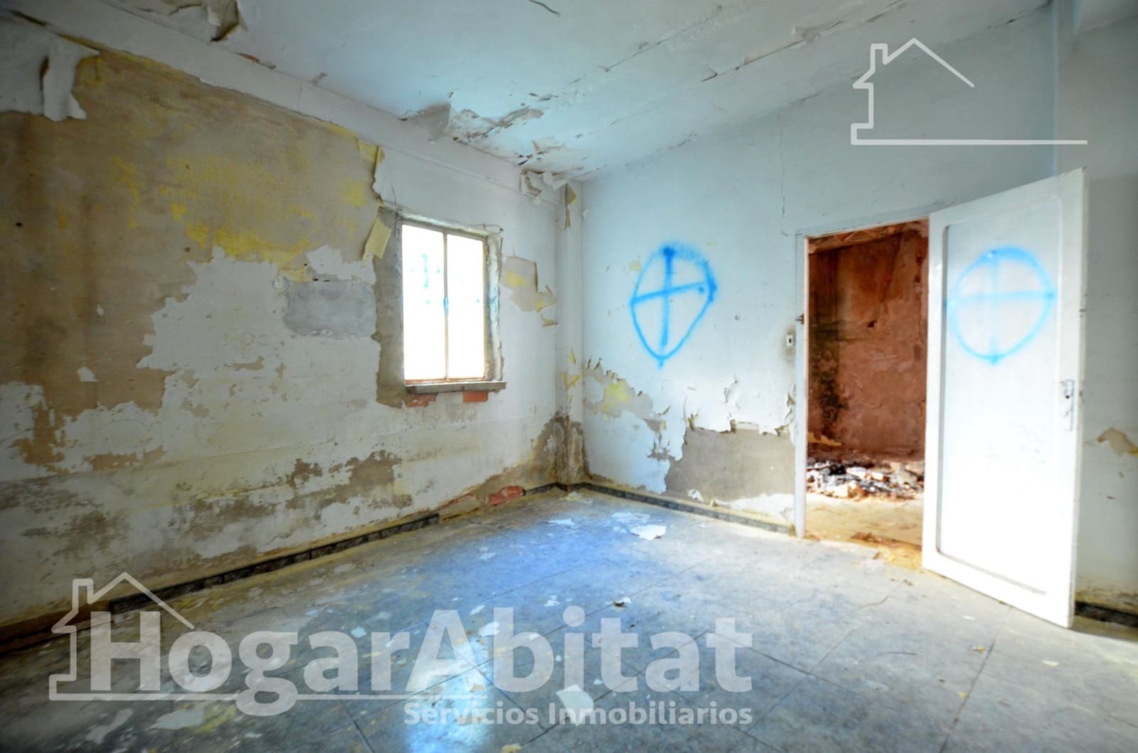 3 bedroom Townhouse for sale in Tavernes de la Valldigna - € 65,000 (Ref: 9839312)