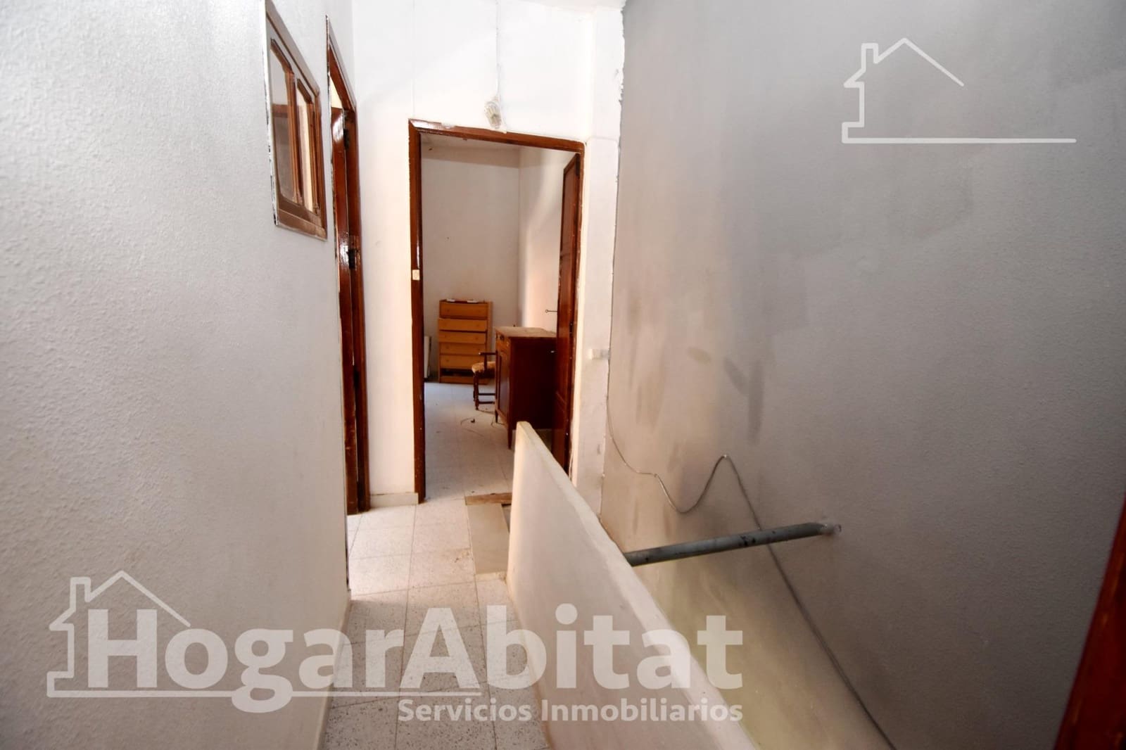 6 bedroom Townhouse for sale in Sueca - € 100,000 (Ref: 9839313)