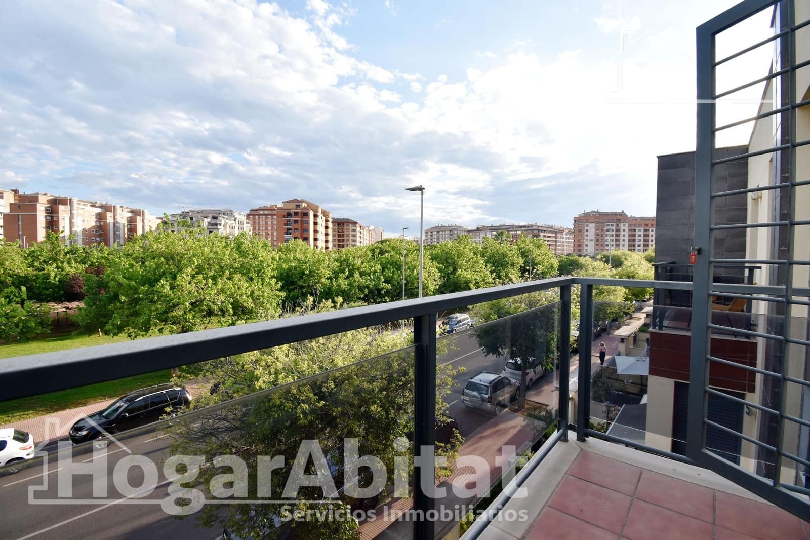 4 soverom Rekkehus til salgs i Castello de la Plana med svømmebasseng garasje - € 450 000 (Ref: 9843440)
