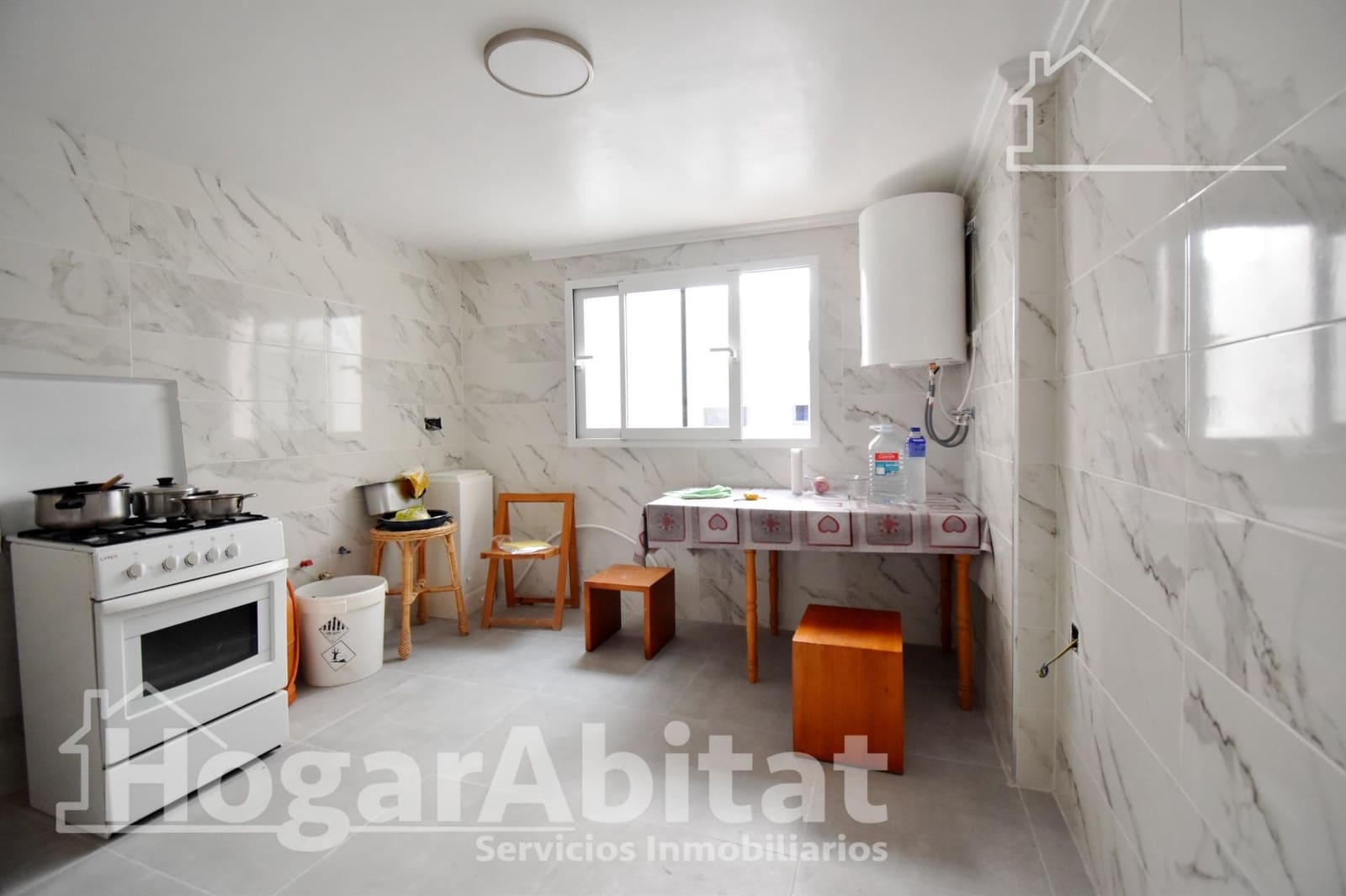4 bedroom Flat for sale in Gandia - € 195,000 (Ref: 9843443)