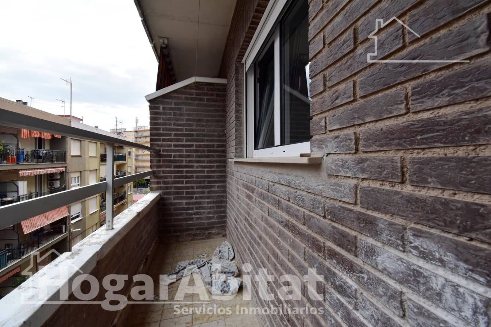4 bedroom Flat for sale in Gandia - € 195,000 (Ref: 9843443)