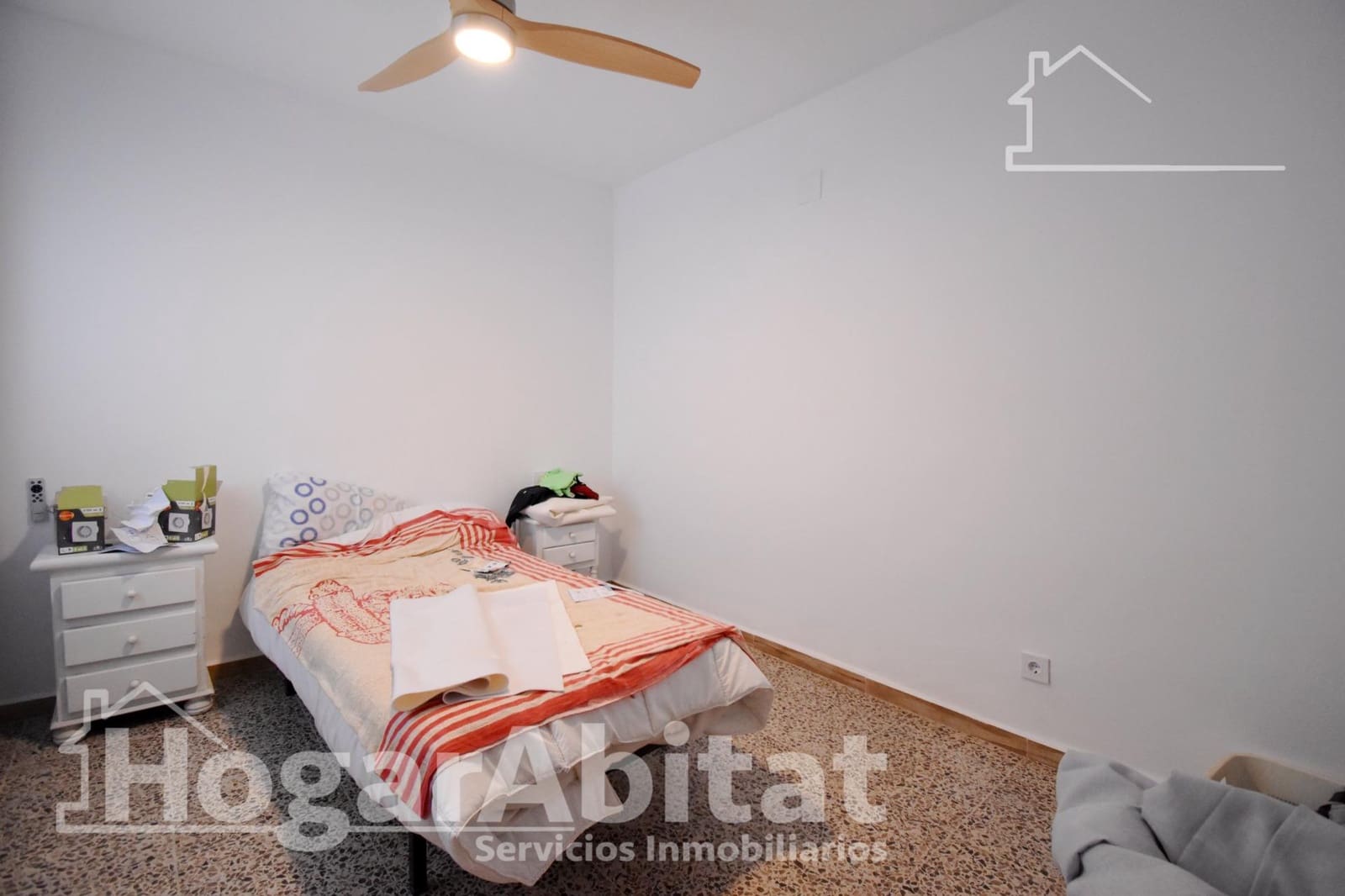 4 bedroom Flat for sale in Gandia - € 195,000 (Ref: 9843443)