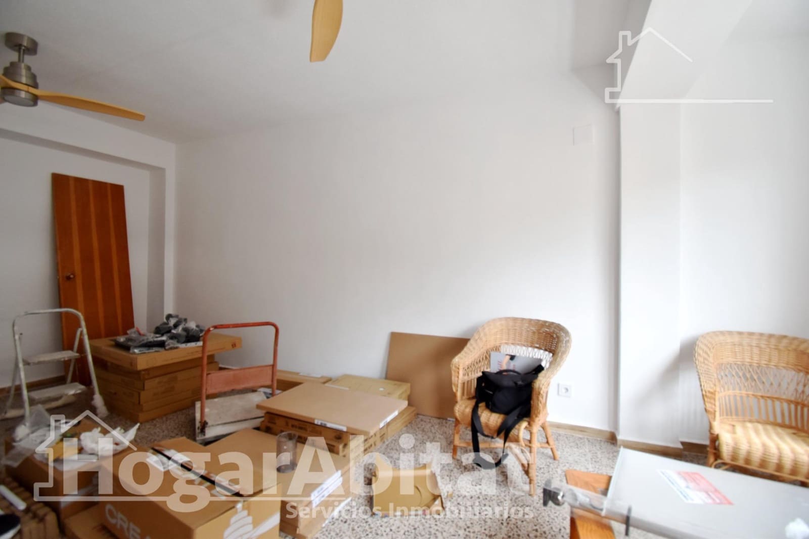 4 bedroom Flat for sale in Gandia - € 195,000 (Ref: 9843443)
