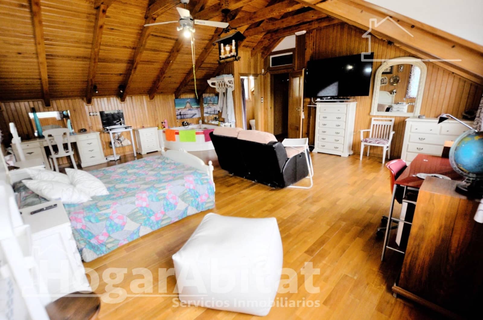 3 bedroom Villa for sale in Montserrat with garage - € 419,000 (Ref: 9843457)