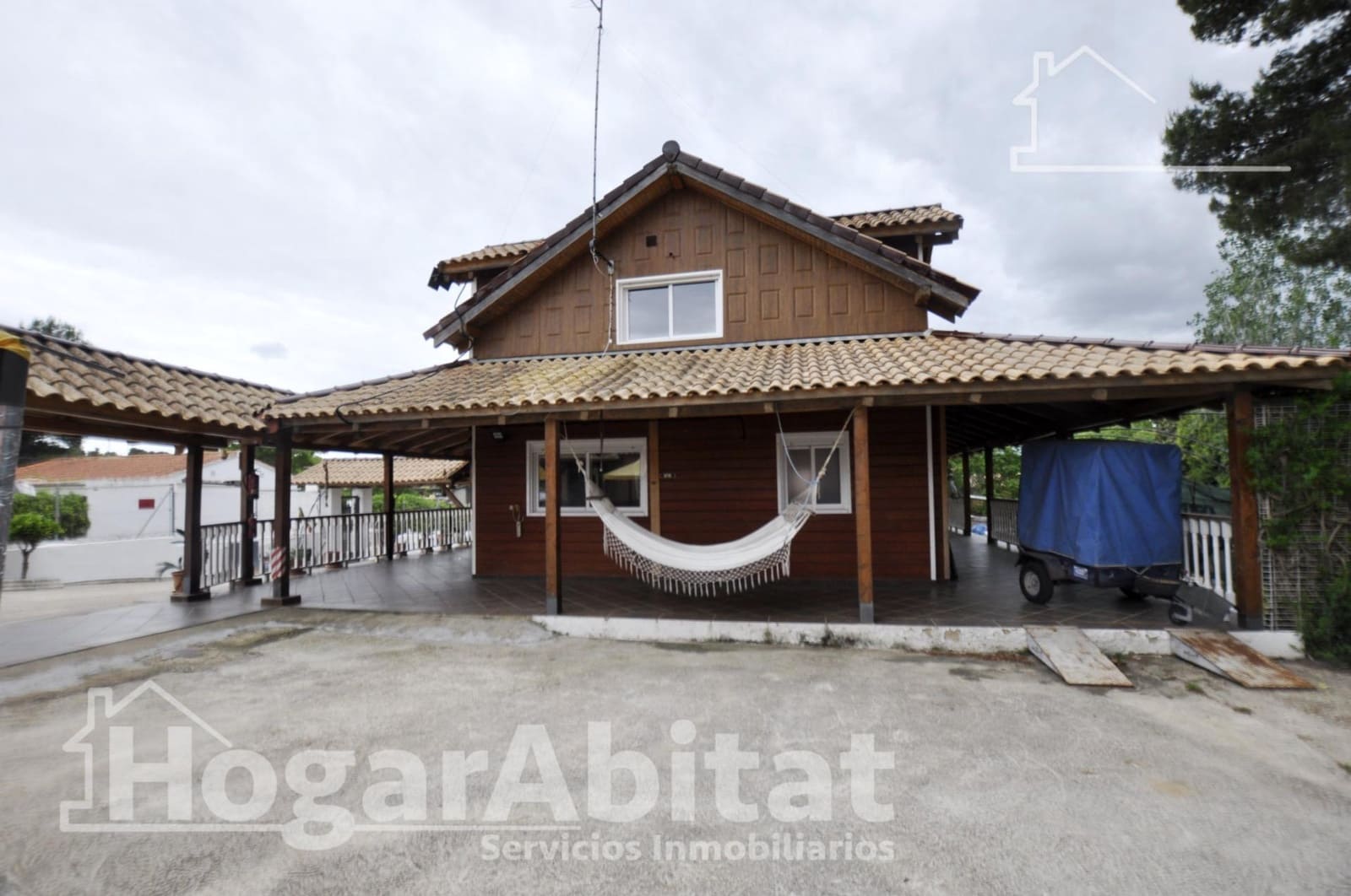 3 bedroom Villa for sale in Montserrat with garage - € 419,000 (Ref: 9843457)