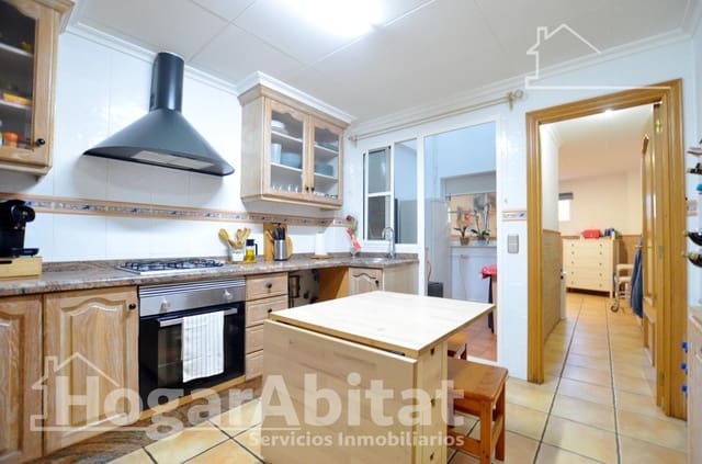 4 makuuhuone Omakotitalo myytävänä paikassa Sant Antoni, Cullera mukana 
autotalli - 460 000 € (Ref: 9843459)