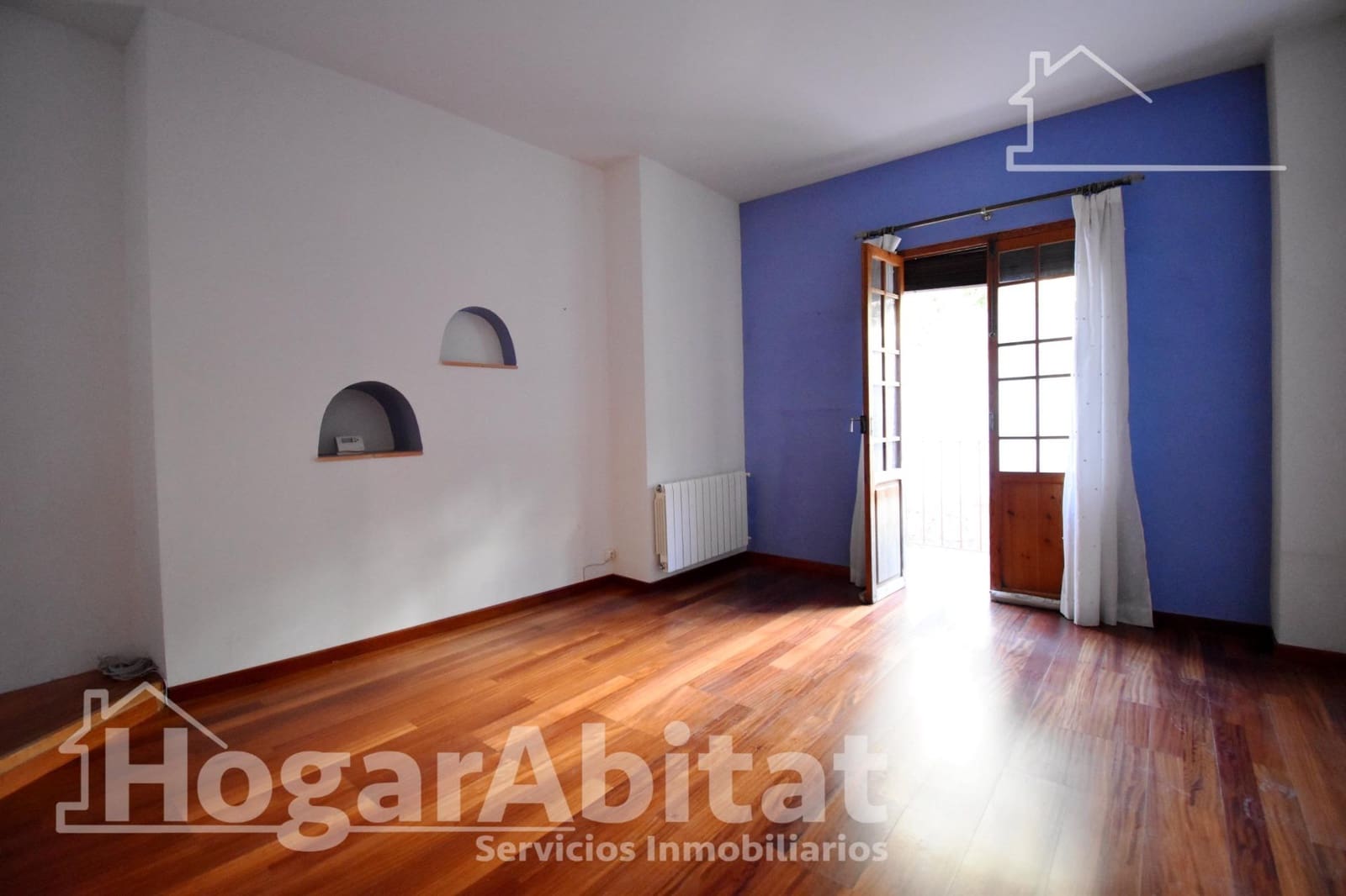 5 bedroom Townhouse for sale in Palma de Gandia - € 330,000 (Ref: 9843461)