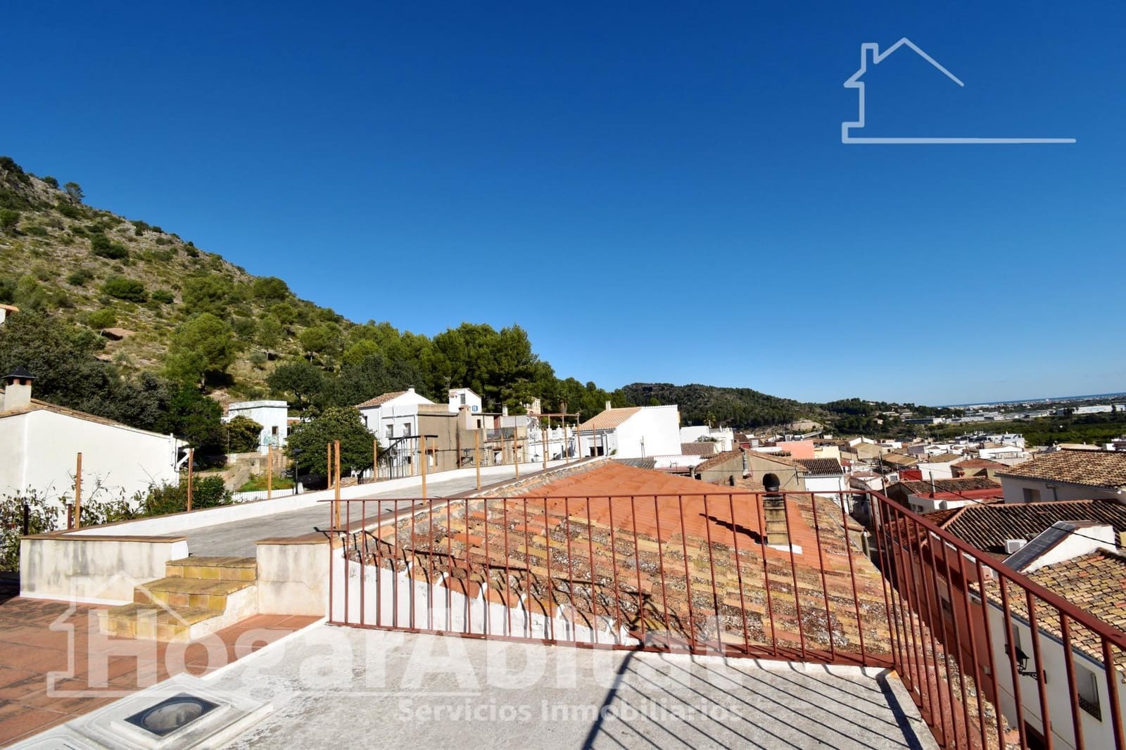 5 bedroom Townhouse for sale in Palma de Gandia - € 330,000 (Ref: 9843461)
