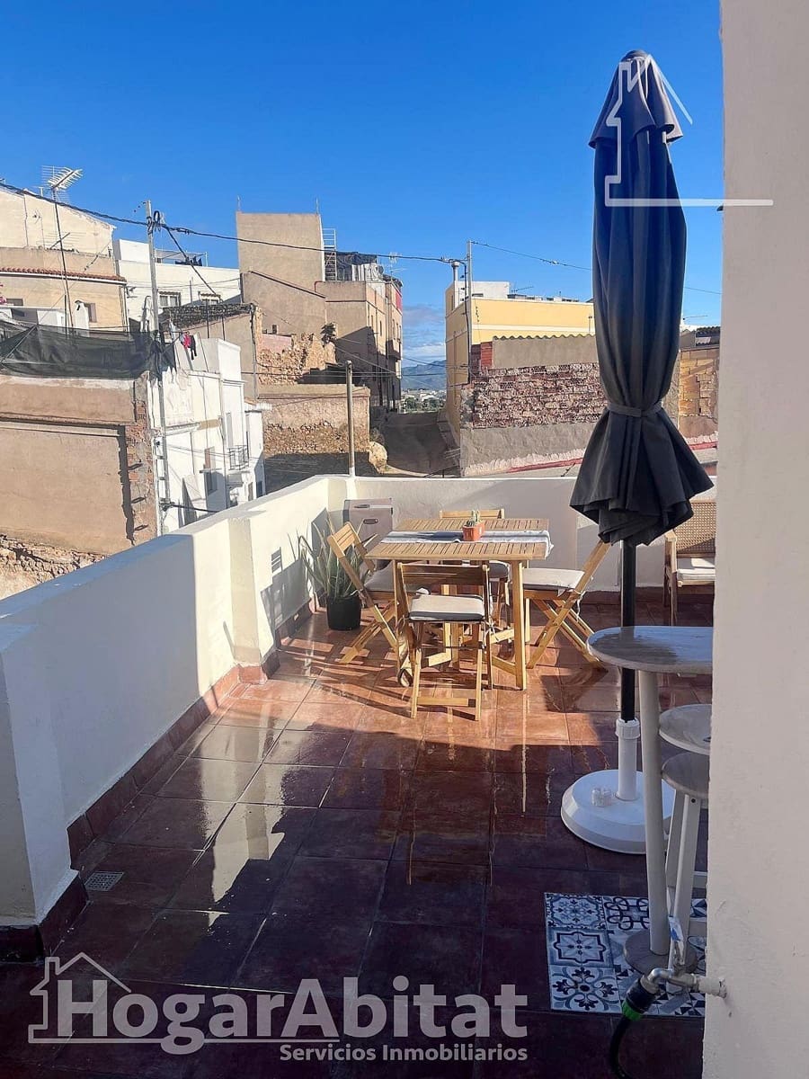 Adosado de 3 habitaciones en Llíria en venta con garaje - 165.000 € (Ref: 9846290)