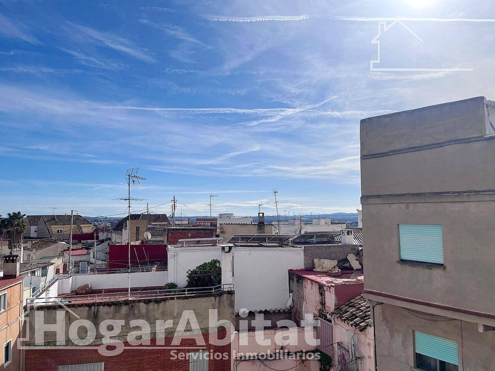 Adosado de 3 habitaciones en Llíria en venta con garaje - 165.000 € (Ref: 9846290)