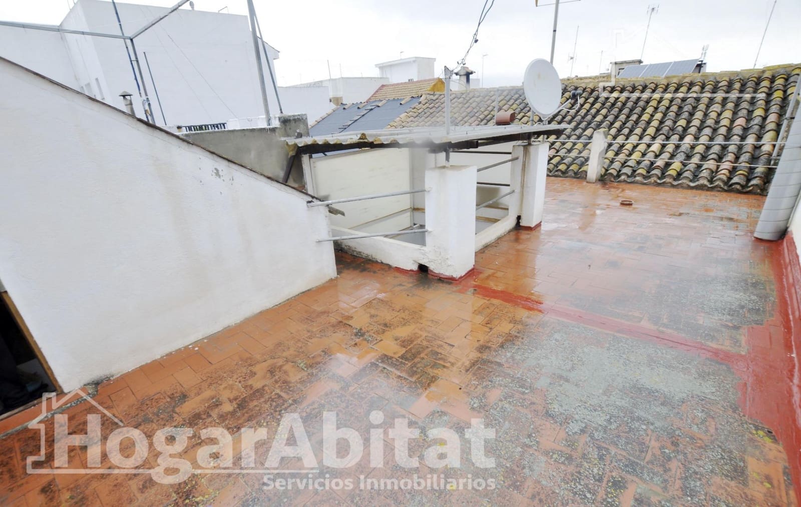 5 bedroom Townhouse for sale in Rafelbunyol with garage - € 225,000 (Ref: 9846296)