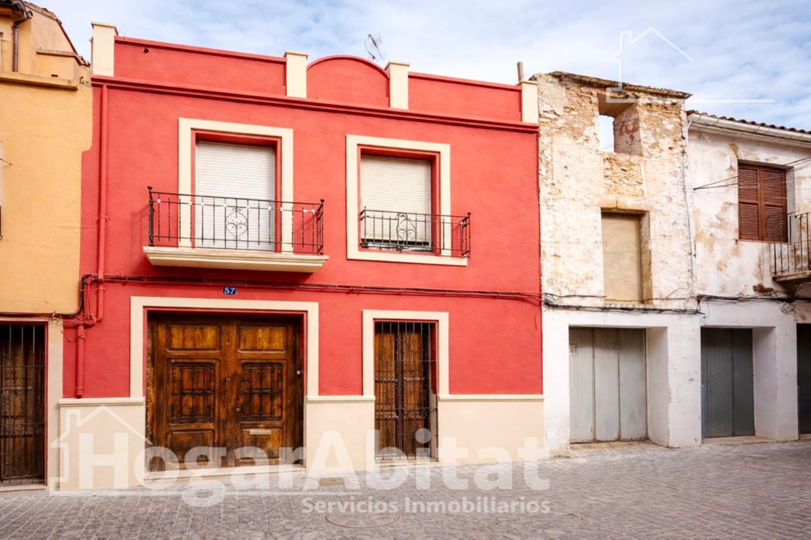 4 quarto Casa em Banda para venda em Sagunto / Sagunt - 140 000 € (Ref: 9846297)