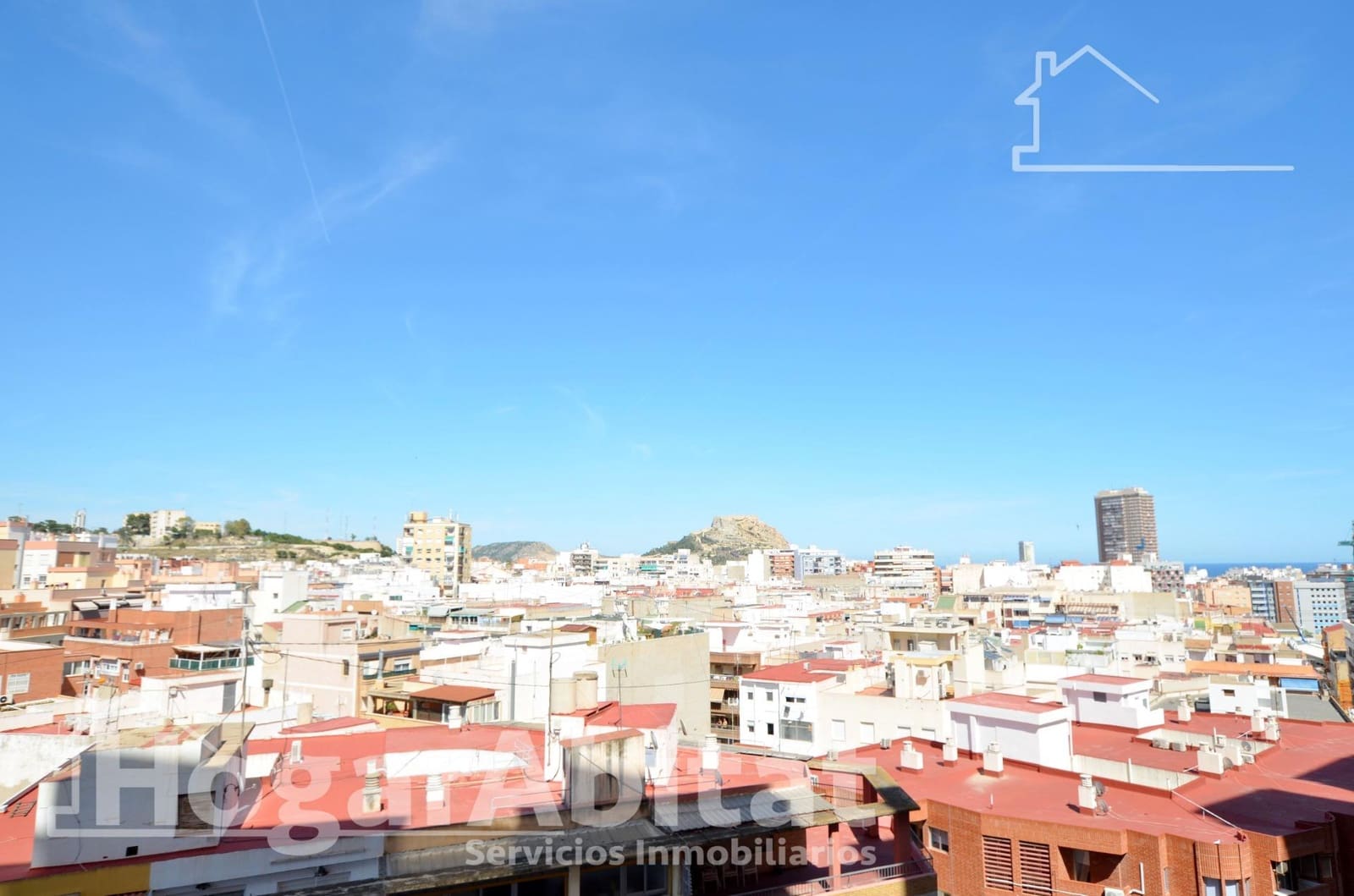 5 sovrum Lägenhet till salu i Alicante stad - 247 000 € (Ref: 9849426)