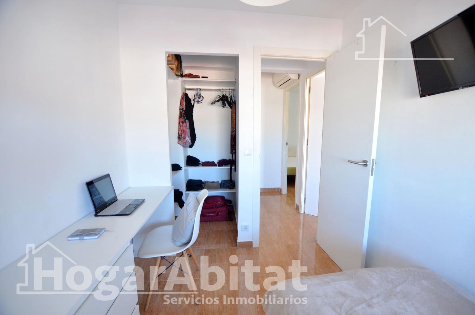 5 sovrum Lägenhet till salu i Alicante stad - 247 000 € (Ref: 9849426)